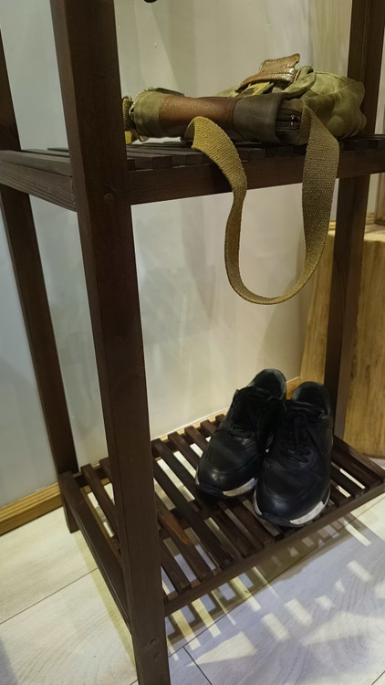 جالباسی چوبی