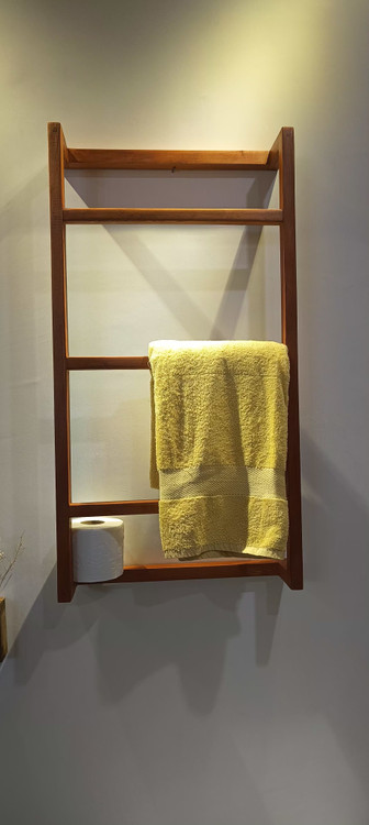 شلف حوله حمام