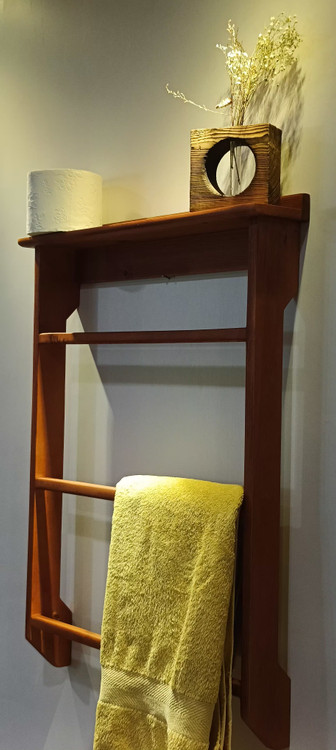 شلف حوله حمام